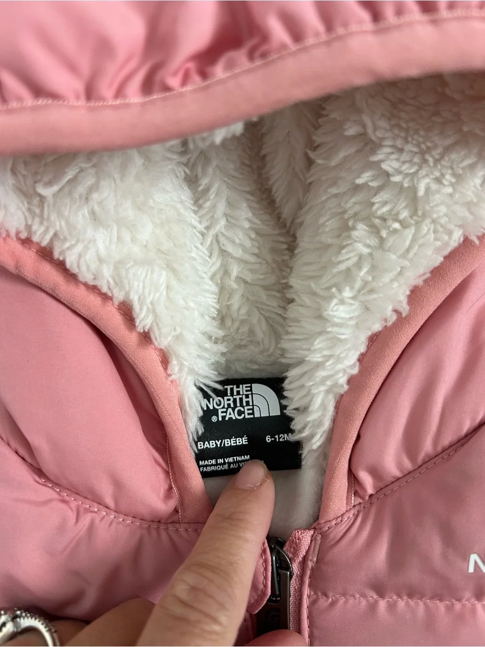 The North Face baby girls 6-12 months 600 fill recycled down hooded jacket